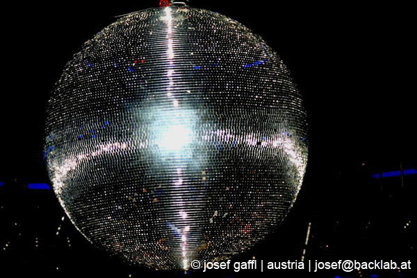 brest_matrix_mirrorball