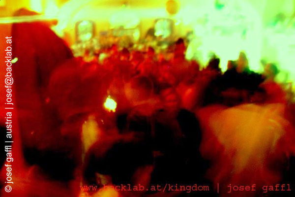 kingdom_of_illusions_1