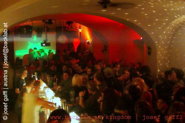 kingdom_of_illusions_2