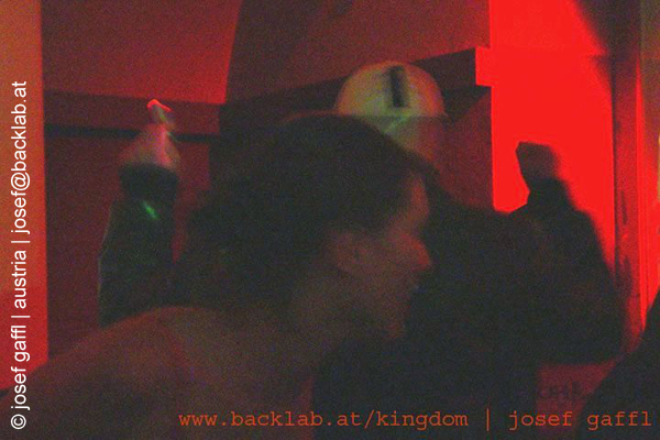 kingdom_of_illusions_39