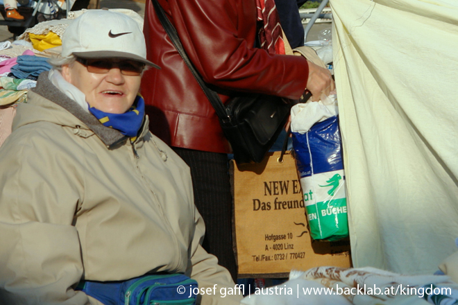 090404_flohmarkt_linz_rathaus-015