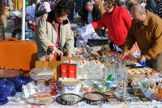 090404_flohmarkt_linz_rathaus-017