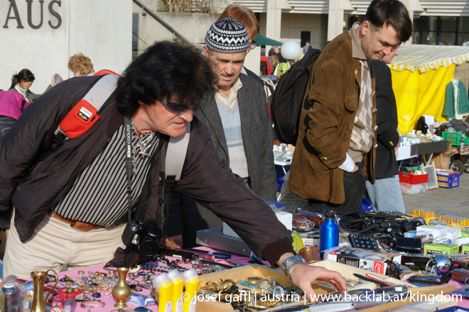 090404_flohmarkt_linz_rathaus-030