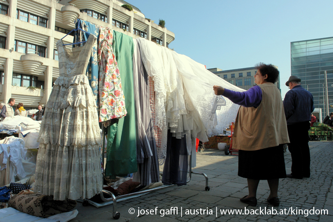 090404_flohmarkt_linz_rathaus-034