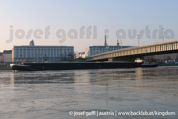 linz_austria_sightseeing-010