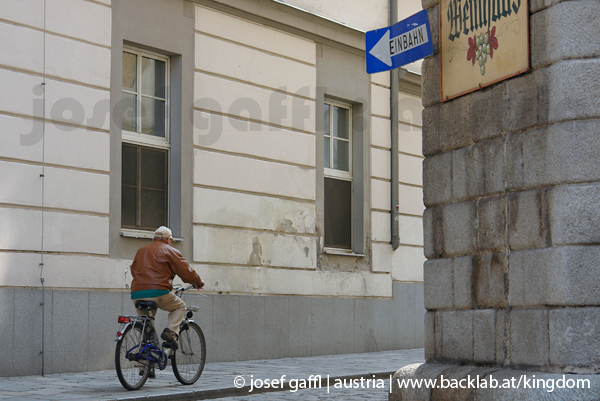 linz_austria_sightseeing-043