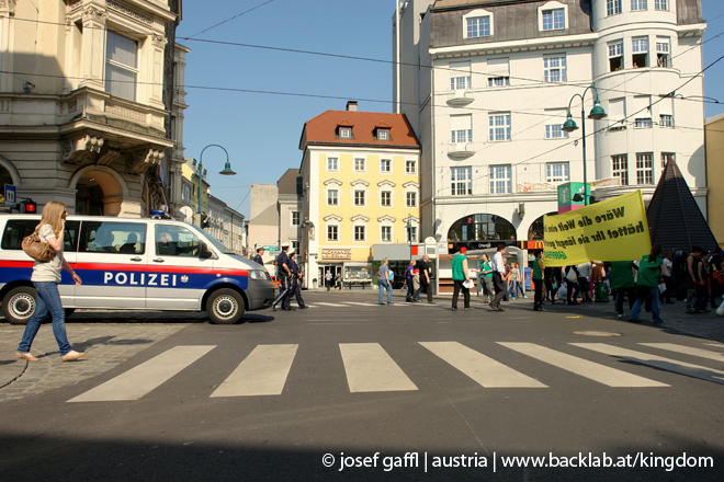 090406_demo_linz-056