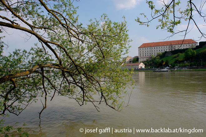 linz_danube_april_2009-03