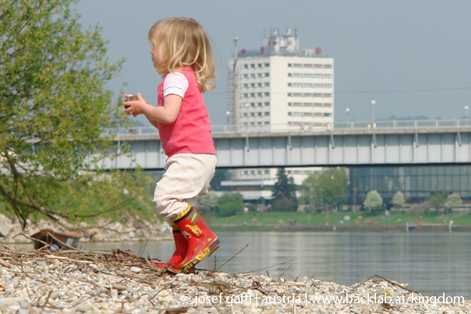 linz_danube_april_2009-06