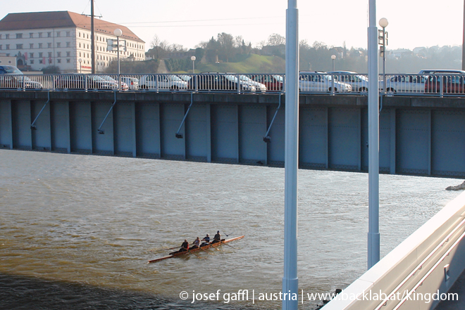 linz_danube_april_2009-28