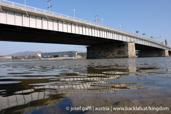 linz_danube_april_2009-29