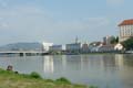 linz_danube_april_2009-01