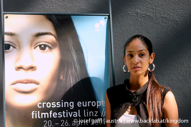 090424_crossing_europe_model-04