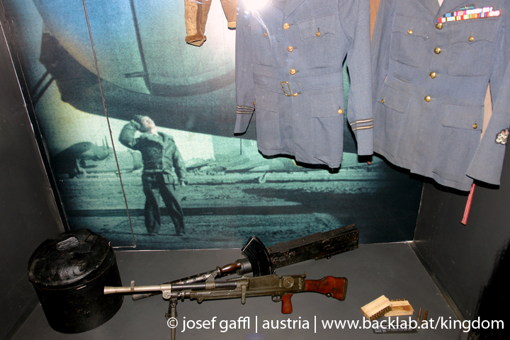 poland_warsaw_museum_resistance-22